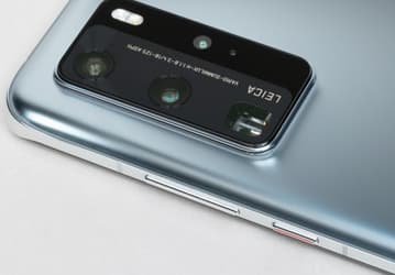 В России предлагают Huawei P40 Pro почти на треть дешевле