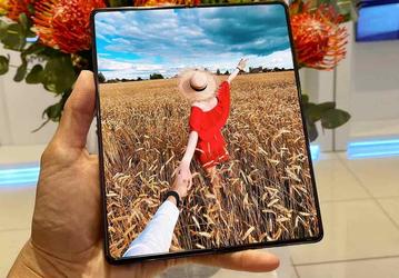 Samsung считает, что традиционные физические кнопки на смартфоне могут доставлять неудобства пользователям