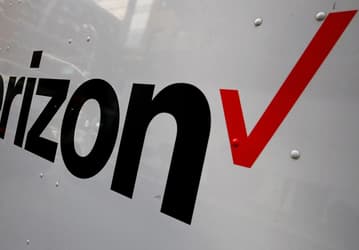 Verizon продаст Yahoo и AOL за 5 млрд долларов