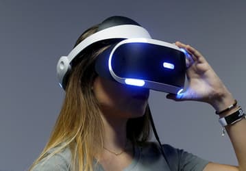 У Xbox Series такого не будет. Появились подробности о гарнитуре Sony PS VR 2 для PlayStation 5