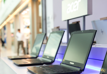 В России открылся первый розничный магазин Acer