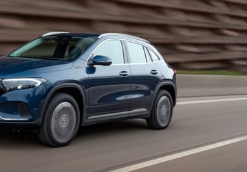 Представлены два полноприводных варианта электромобиля Mercedes-Benz EQA
