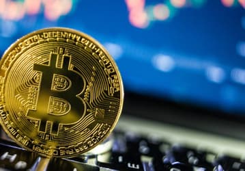 Bitcoin обрушился ниже 40 тыс. долларов: впервые с 2018 доля биткойна на рынке криптовалют опустилась до 40%
