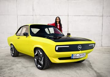 Стильное купе Opel Manta A из 70-х превратили в электромобиль 