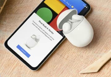 Google засветила недорогие беспроводные наушники Pixel Buds A