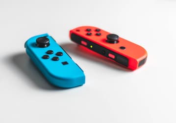 Контроллеры Nintendo Switch могут управлять приложением камеры в смартфонах Samsung