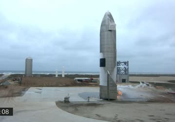 SpaceX впервые успешно запустила и вернула космический корабль Starship SN15 на Землю