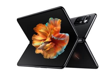 На видео показали режим работы смартфона Xiaomi Mi Mix Fold, имитирующий Windows: с аналогом меню «Пуск» и свободно передвигаемыми окнами