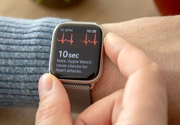 Apple проводит опрос, намекающий на возможное появление глюкометра в Apple Watch
