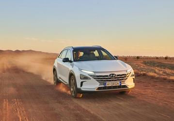 Водородный автомобиль проехал на одной заправке почти 900 км. Hyundai Nexo установил очередной рекорд