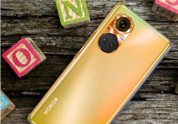 Так выглядит первый смартфон на Snapdragon 778G. Живые фото Honor 50 в синем и золотистом цветах