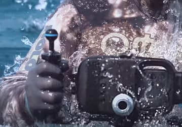 На Samsung Galaxy S21 Ultra записали зрелищное подводное видео в честь Всемирного дня океанов