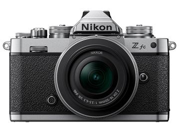 Представлена беззеркальная камера Nikon Z fc