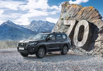 Toyota начала принимать заказы на юбилейный Land Cruiser, с точкой доступа Wi-Fi и управлением со смартфона