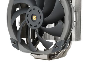 Процессорная система охлаждения Thermalright TA140 EX весит 840 г