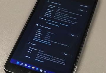 Windows 11 работает на шестилетнем смартфоне Lumia 950 XL. Как — показано в видеоролике