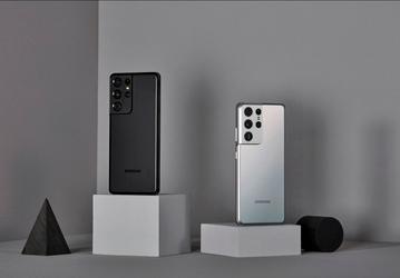 Samsung Galaxy S21 Ultra 5G назван лучшим смартфоном 2021 года