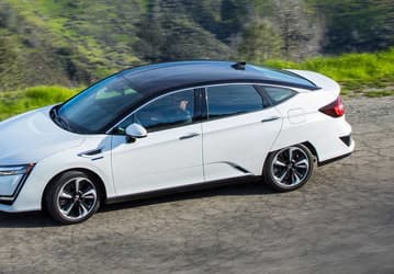 Водородные машины пока не интересуют покупателей? Honda прекращает производство Clarity