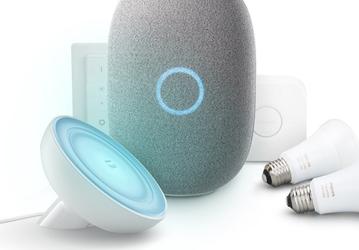«Маруся» подружилась с гаджетами умного дома Philips Hue