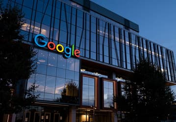 Квартальный доход Alphabet приблизился к 62 млрд долларов, чистая прибыль превысила 18,5 млрд долларов