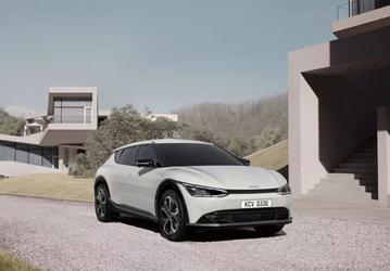 KIA улучшила электромобиль EV6 ещё до старта продаж. Теперь на одной зарядке он проезжает до 528 км