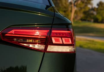 Volkswagen прощается с Passat, переключаясь на электромобили в США