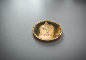 «Bitcoin в итоге проиграет Ethereum. Они не смогут тягаться с золотом», — один из крупнейших банков Goldman Sachs сделал новый прогноз