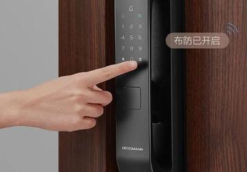 Huawei представила умный замок Smart Selection Dessmann Smart Door Lock с записью данных в облако, шестью методами разблокировки и управлением домашней электроникой