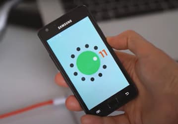 Android 11 установили на десятилетний Samsung Galaxy S2