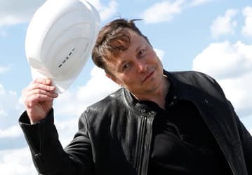 SpaceX дополнит спутники Starlink наземными станциями
