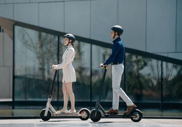 Электросамокат Xiaomi Mi Electric Scooter 3 появился в Европе