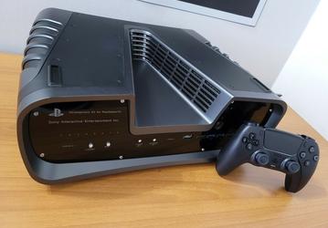 На eBay попытались продать Sony PlayStation 5 для разработчиков. Перед удалением цена достигла почти 250 тысяч рублей