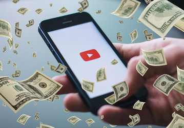 YouTube заплатил создателям контента 30 миллиардов долларов за последние три года