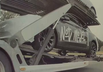 Tesla привезла в Европу кроссоверы Not Model Y