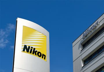 За год выручка Nikon удвоилась, выпуск камер снова стал прибыльным