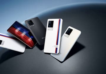 Флагман Android с лучшим в мире экраном: первая партия iQOO 8 Pro разлетелась как горячие пирожки
