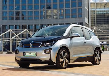 BMW заказала аккумуляторы для электромобилей на 20 миллиардов евро 