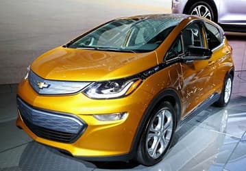 Выпуск аккумуляторов для Chevrolet Bolt EV возобновлён