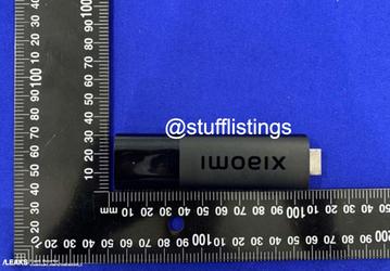 Новый Xiaomi Mi TV Stick впервые показали вживую