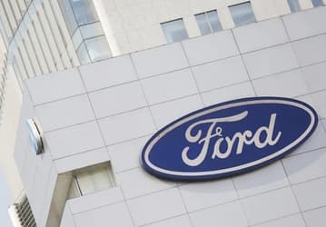 Куратор автомобильного проекта Apple перешёл на работу в Ford