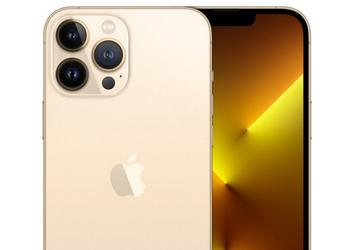 Предзаказы iPhone 13 растут как снежный ком: в одном только магазине JD.com его уже заказали 1,2 млн человек