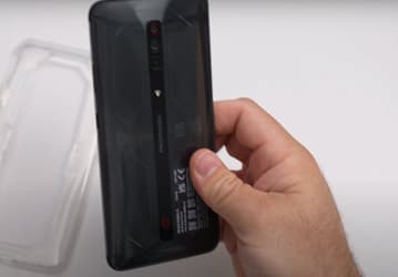 Snapdragon 888 Plus, экран OLED, 720 Гц, 64 Мп, 120 Вт и активное охлаждение. В YouTube опубликовали первый обзор Nubia Red Magic 6s Pro