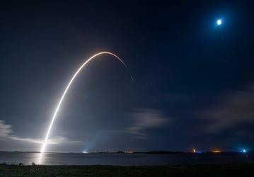 Дрон SpaceX «Недостаток гравитации» успешно выполнил первую миссию: зачем компания Илона Маска использует эти платформы