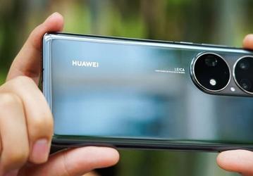 Huawei собирается вернуться в лидеры и не будет продавать бизнес смартфонов