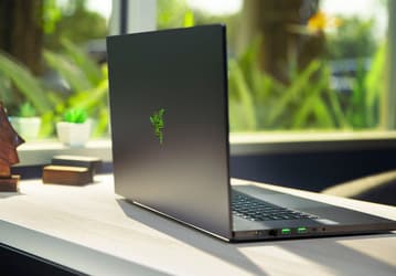 Когда GeForce RTX 3080 медленнее, чем RTX 3070. В случае игровых ноутбуков Razer Blade 17 переплачивать за старшую карту не стоит