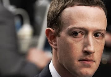 «Это недопустимая ошибка», — Facebook приняла чернокожих мужчин за приматов