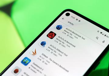 Названы наиболее популярные экраны, SoC, объёмы оперативной и флеш-памяти, а также другие характеристики современных смартфонов по версии AnTuTu 