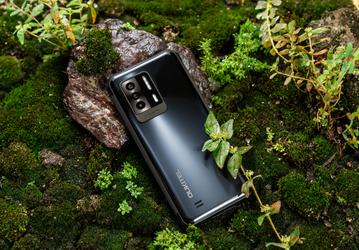 Стильный дизайн, IP69K, NFC, MIL-STD-G810, 90 Гц, ИК-камера ночного видения и аккумулятор на 8300 мА•ч. Oukitel WP17 поступил в продажу