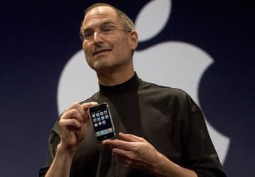 Стив Джобс однажды испытал на прочность оригинальный iPhone, чтобы произвести впечатление на журналистов
