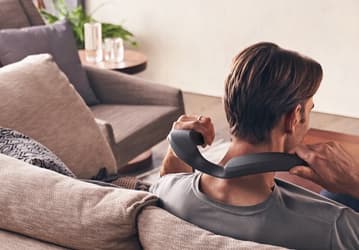 Sony выпустила персональный нашейный «кинотеатр». Wireless Neckband Speaker стоит 300 долларов